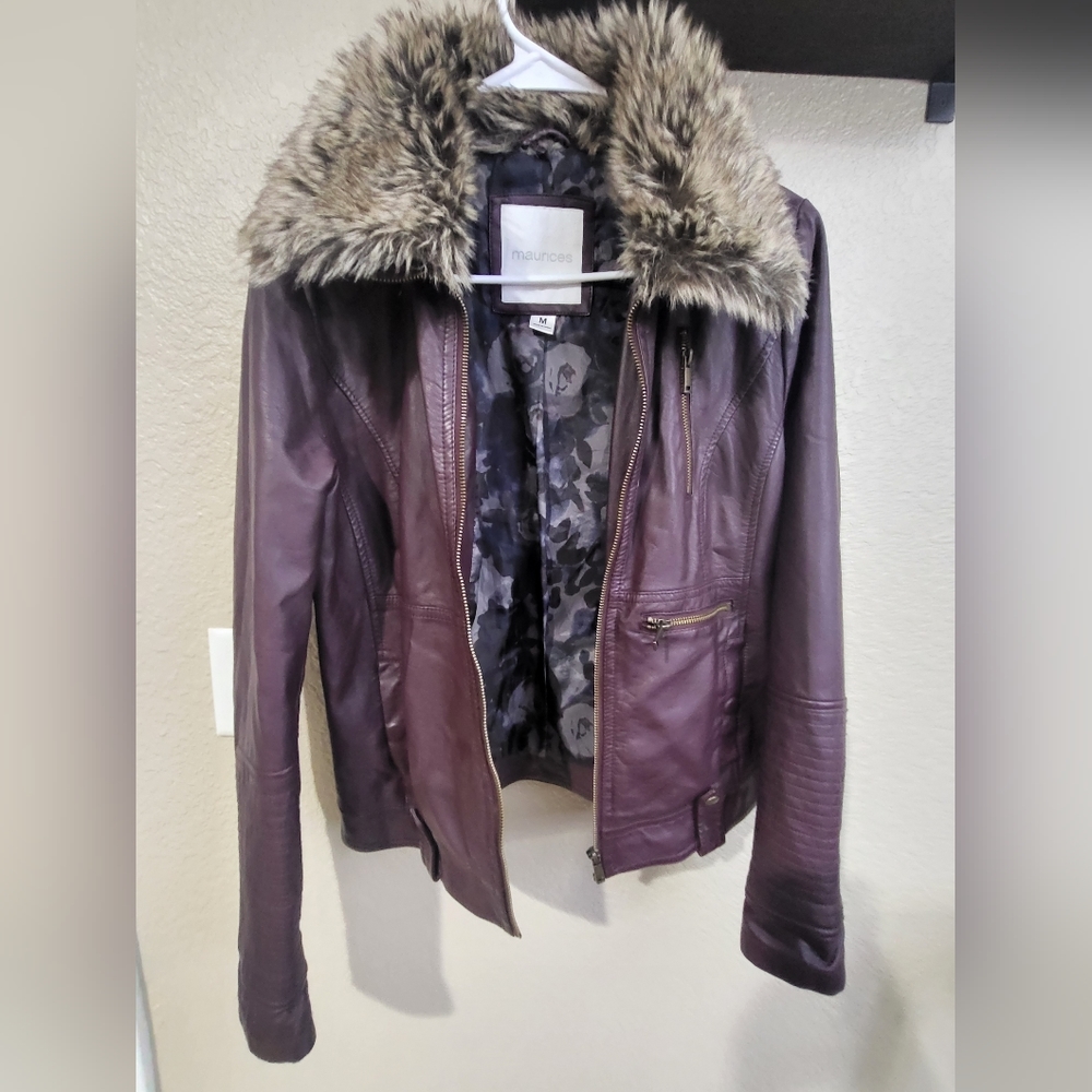 Maurices Ladies Brown Leather Jacket Medium